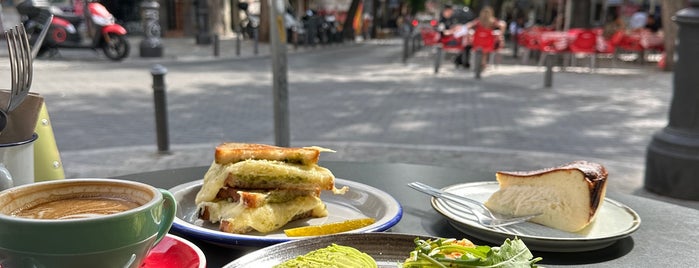Caravan Cafe is one of Madrid brunch.