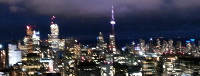 180 Panorama is one of Toronto Dinners with a View.