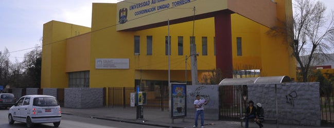 Facultad de Ciencias Políticas y Sociales UAC is one of Univeridades en la Laguna.