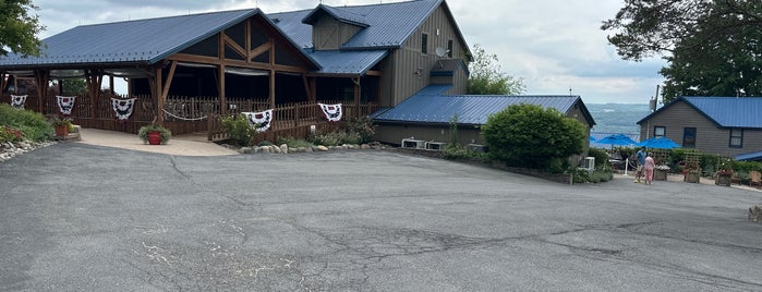 Bully Hill Restaurant is one of Keuka Lake.