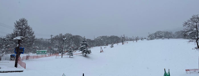 蔵王猿倉スキー場 is one of 東北のスキー場.