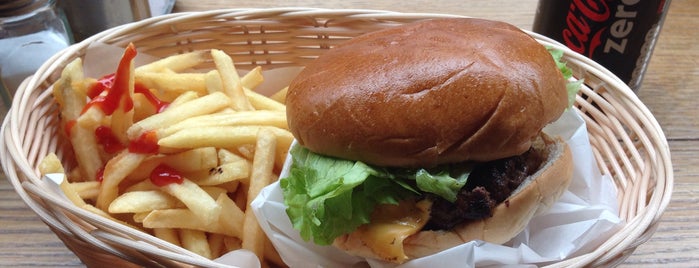 Tommi's Burger Joint is one of Nwefa's best of London food.