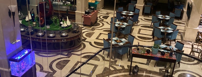 DoubleTree by Hilton Hotel Dhahran is one of สถานที่ที่บันทึกไว้ของ Foodie 🦅.