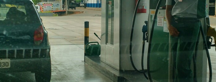 Postos de gasolina