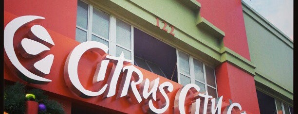 Citrus City Grille is one of Todd : понравившиеся места.