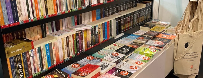Bertrand is one of Bertrand Bookstores.