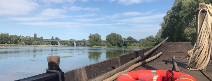 Bords de Loire is one of Paris-NY.