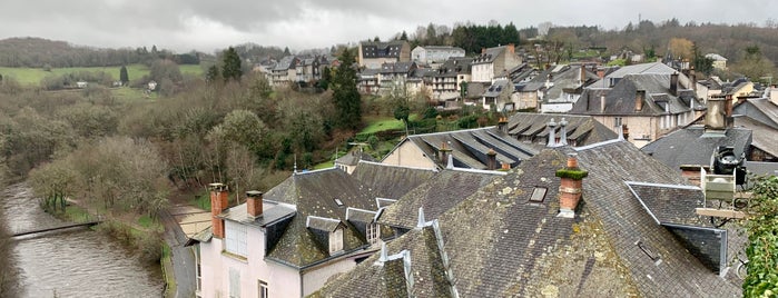 Uzerche is one of Corrèze - Dordogne - Lot to do.