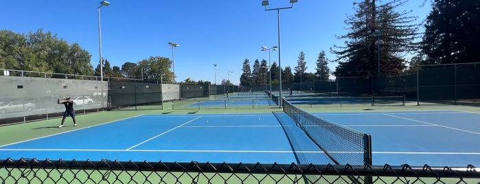Cupertino Memorial Park Tennis Courts is one of Tempat yang Disukai Rex.