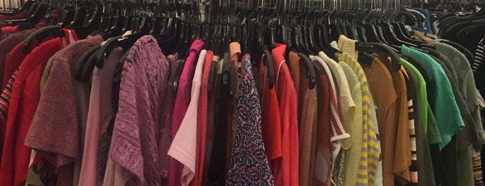 FreeStyle Clothing Exchange is one of Lugares favoritos de Meliza.