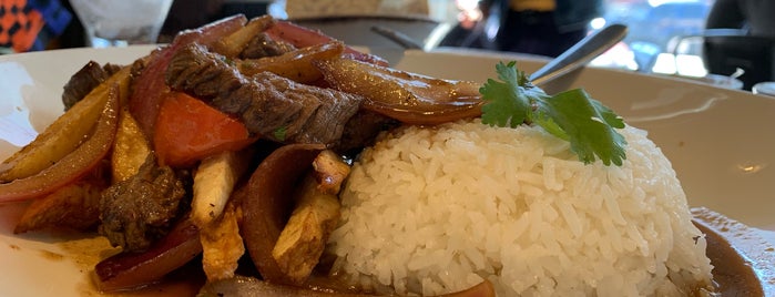 Limón Peruvian Rotisserie is one of Latin Eating SF🌶️🌉.