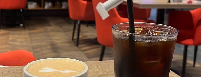 Caffe Kimbo is one of Mama in Dubai 🦁.