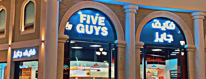 Five Guys is one of Avenues.