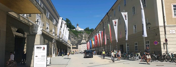 Felsenreitschule is one of Lieux qui ont plu à Aleksandra.