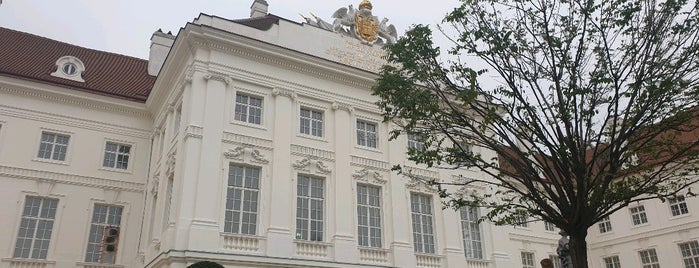 Josephinum: Museum des Instituts für Geschichte der Medizin is one of Vienna.