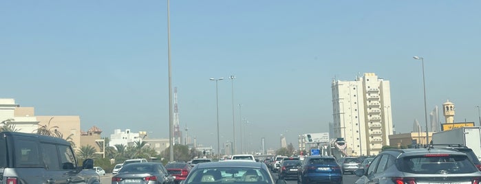 جسر الدائري الثالث-الملك فهد is one of สถานที่ที่บันทึกไว้ของ 🍸👑ALI 👑🍸.