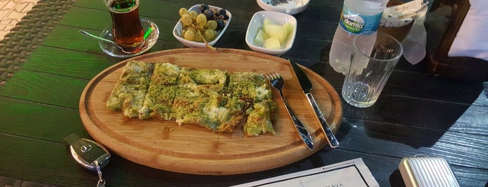 Hattaboğlu Baklava is one of Orte, die Aykut gefallen.