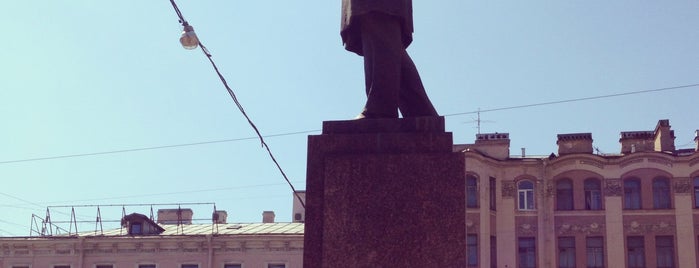 Памятник Добролюбову is one of Ex-my Mayor A..