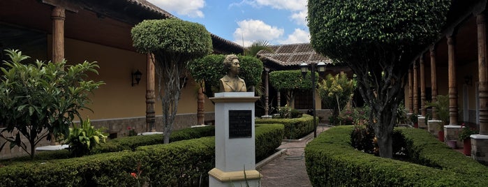 Centro Cultural Rosario Castellanos is one of Tempat yang Disukai Jackie.