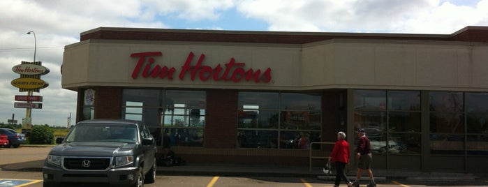 Tim Hortons / Cold Stone Creamery is one of Tempat yang Disukai Greg.