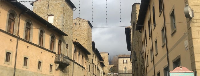 Piazza Torre Di Berta is one of Unconventional Tuscany.