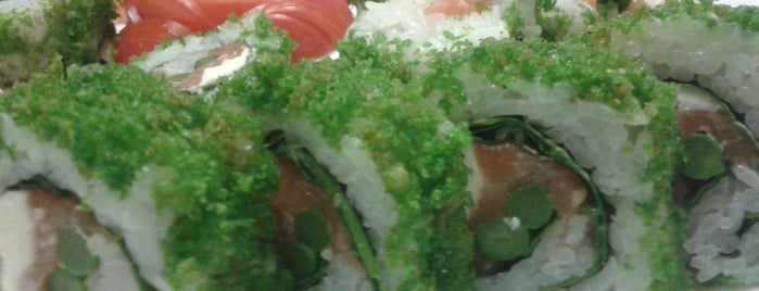 Ata sushi bar is one of Comida.