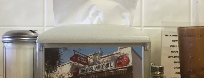 Coney Island Sandwiches & Grill is one of Posti che sono piaciuti a Francis.