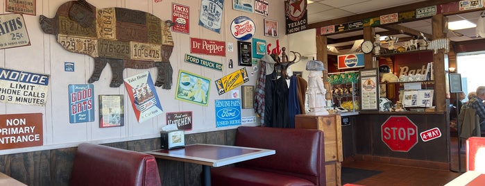 Rusty's Bar-B-Q is one of Places to eat.