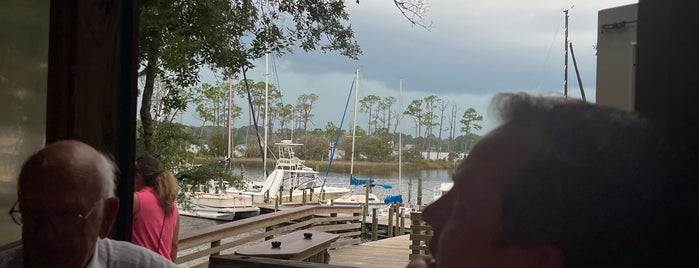 L.J. Schooner's Dockside Restaurant is one of destin FL.