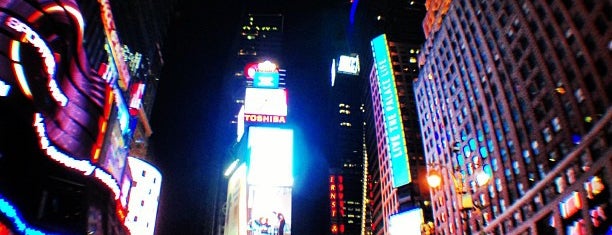 Times Square is one of RED(0).
