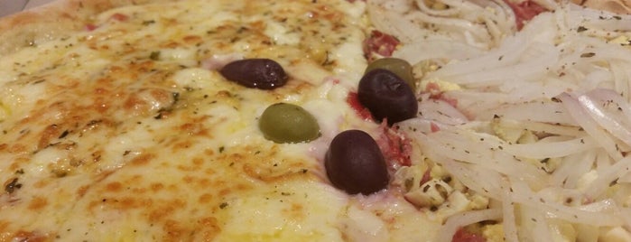 Panini Pizzaria is one of SP restaurantes e bares.