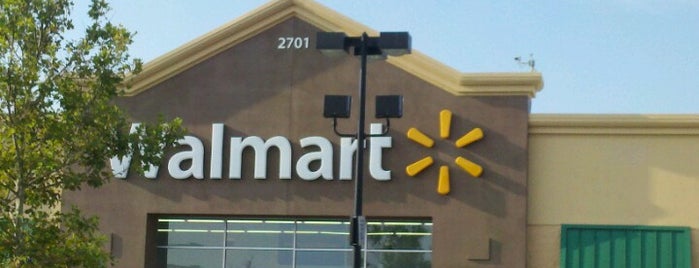 Walmart is one of Lugares guardados de WineCountryMuse.