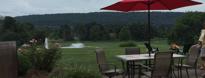 Frosty Valley Country Club is one of Mackenzie’s Liked Places.