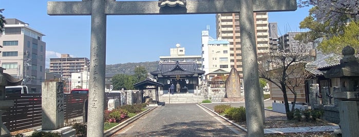 児玉神社 is one of 神社・寺5.