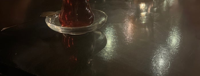 Yakamoz Cafe & Restaurant is one of marmaris-köyceğiz-akyaka-gökova eylül 2019.