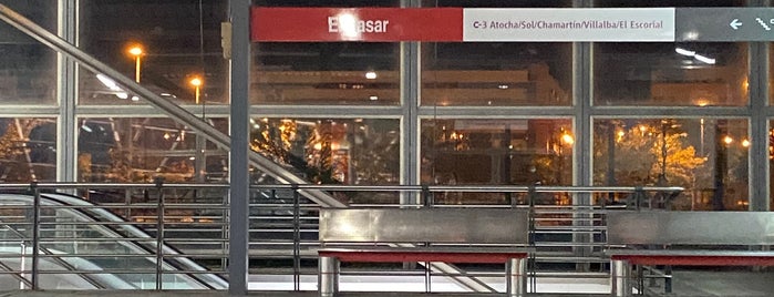 Cercanías El Casar is one of Cercanías C3 Madrid.