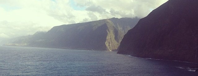 Isla de Madeira is one of Baedeker Smart.