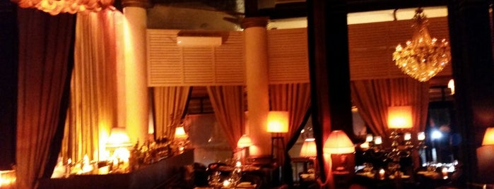 L'Avenue - Restaurant, Marrakech is one of สถานที่ที่บันทึกไว้ของ Chris.
