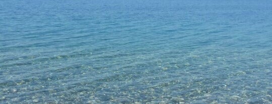 Skaloma Beach is one of Posti che sono piaciuti a Giorgos.