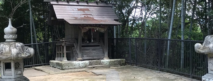 神明社 is one of 千葉県の行ってみたい神社.