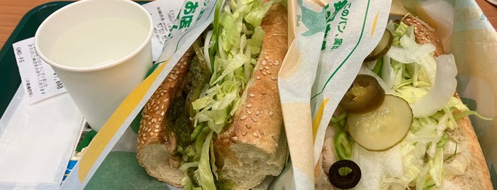 SUBWAY is one of 高岳ランチ.