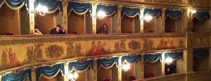 Teatro Alighieri is one of สถานที่ที่ K ถูกใจ.