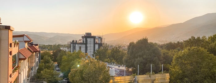 Lavasan is one of Lieux qui ont plu à Shahin.