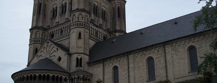 Groß St. Martin is one of Romanische Kirchen Köln.