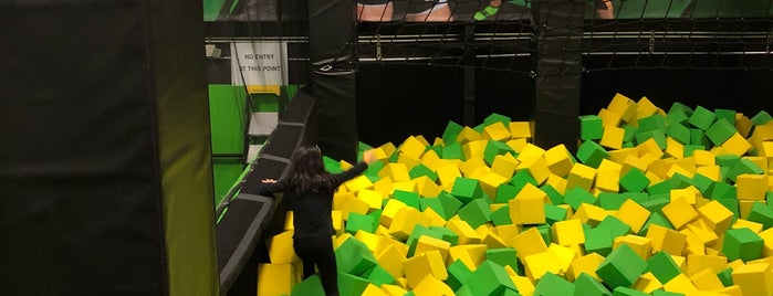 Launch Trampoline Park Asheville is one of Orte, die Brian gefallen.