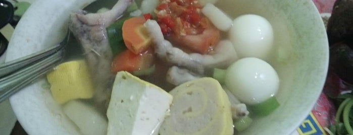 Sop Ceker Tamsis is one of Kuliner Jogya.