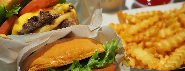 Shake Shack is one of The 15 Best Places for Cheeseburgers in Chicago.