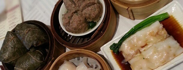 Tai Tung Chinese Seafood Restaurant is one of Shari'nin Beğendiği Mekanlar.
