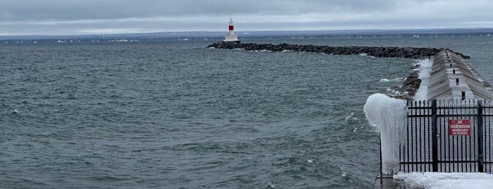 Presque Isle Harbor Breakwater Light is one of Lighthouses - USA 2.