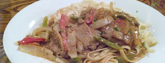 Mama Mia Italian Cuisine is one of Andrewさんのお気に入りスポット.